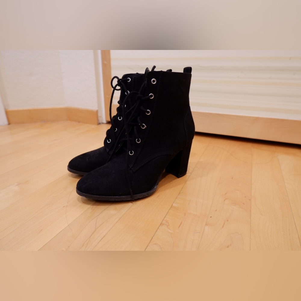 Steve Madden Black Lace-Up Booties